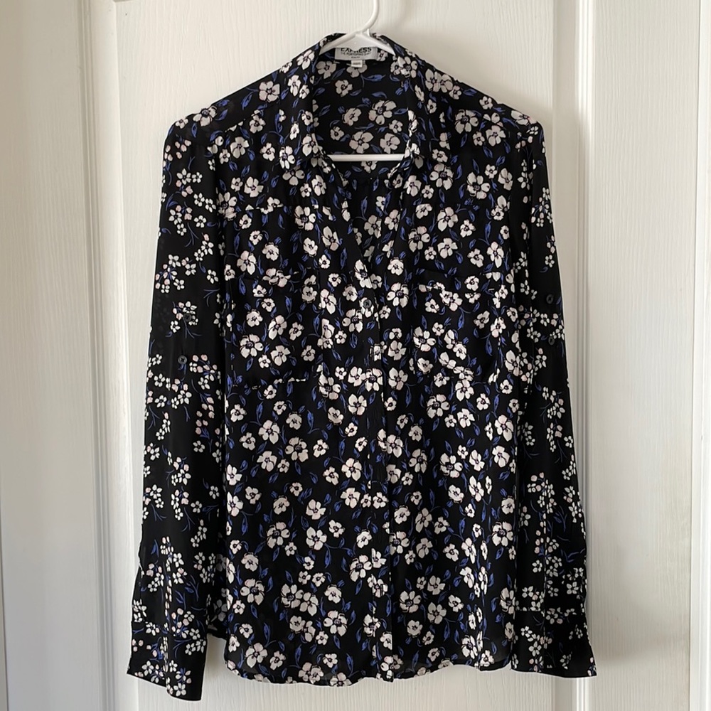 Express portofino top, light use, black with blue and white floral.